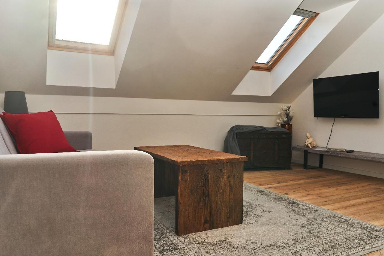 Apartman Newstalgie Mikulov Exteriör bild