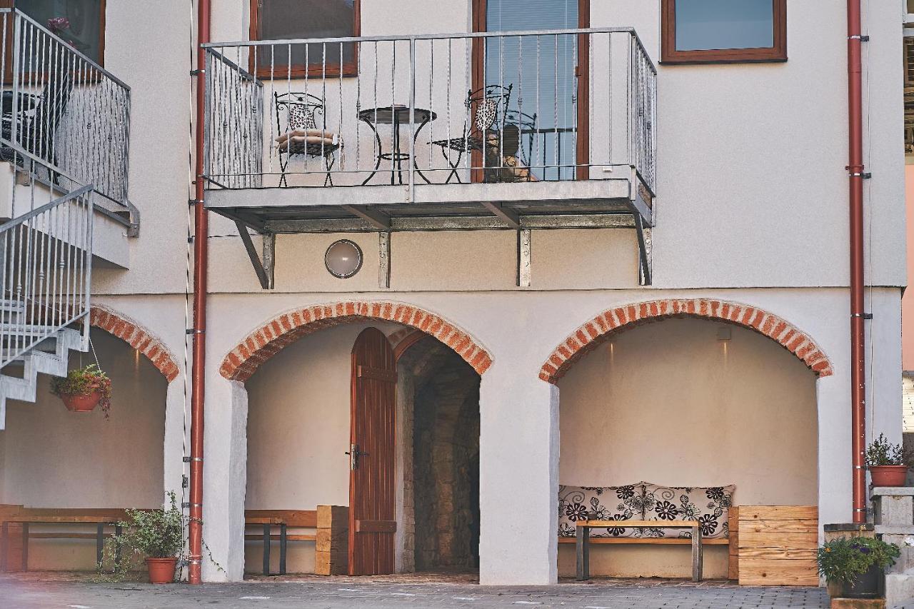 Apartman Newstalgie Mikulov Exteriör bild